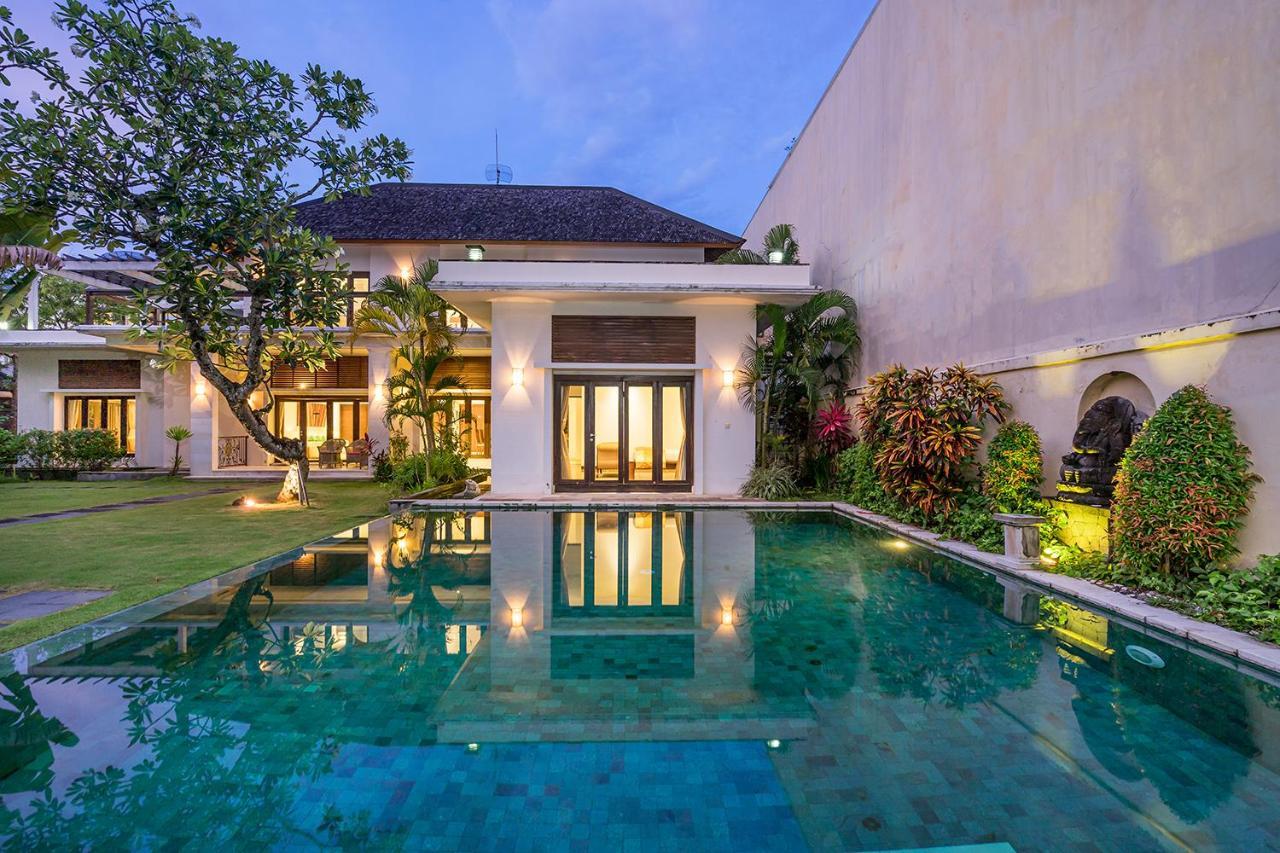 Bali Villa Lotus Seminyak Exterior foto
