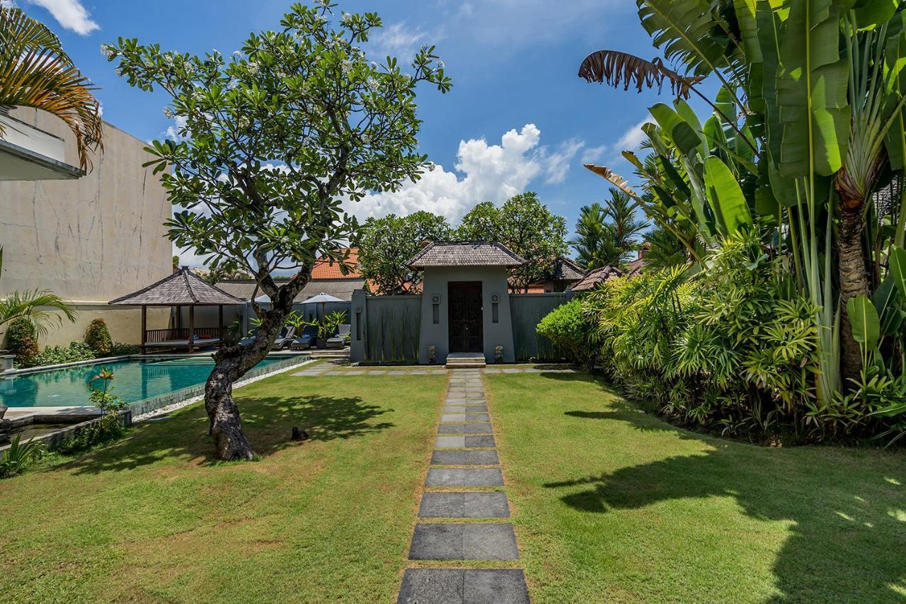 Bali Villa Lotus Seminyak Exterior foto