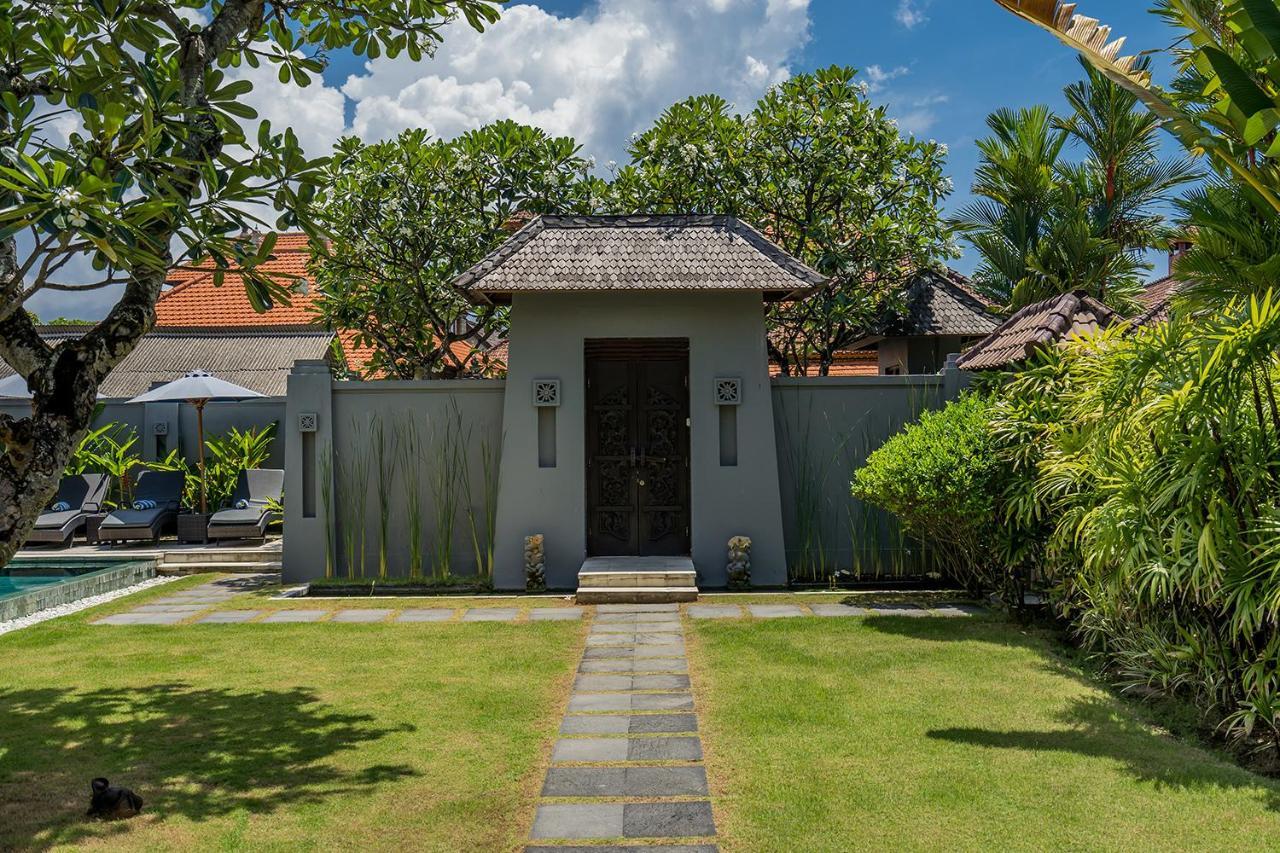 Bali Villa Lotus Seminyak Exterior foto