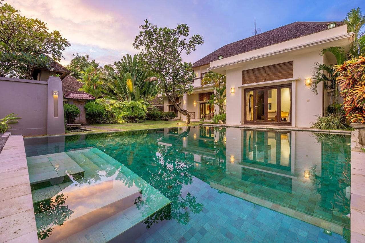 Bali Villa Lotus Seminyak Exterior foto