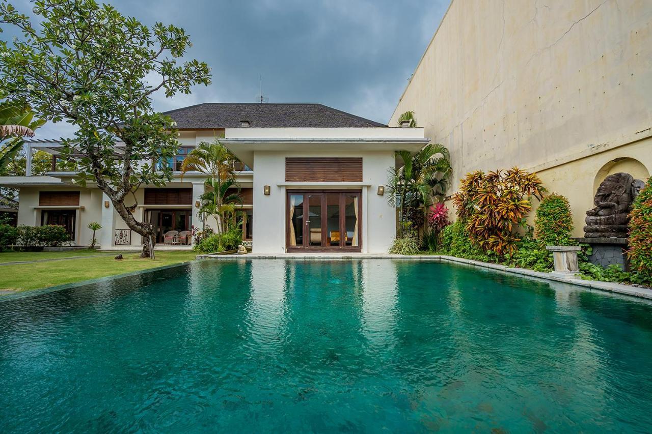 Bali Villa Lotus Seminyak Exterior foto