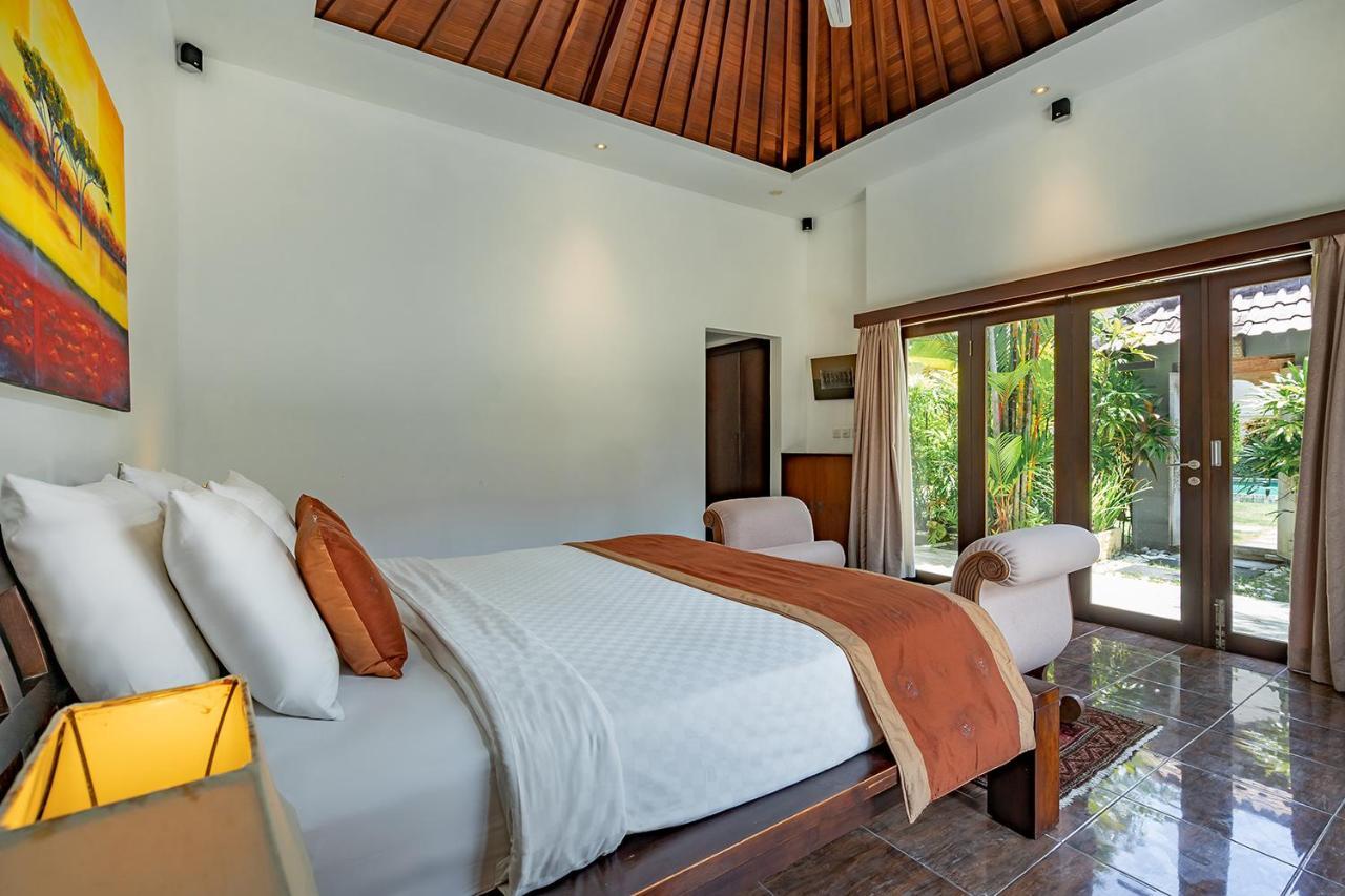 Bali Villa Lotus Seminyak Exterior foto