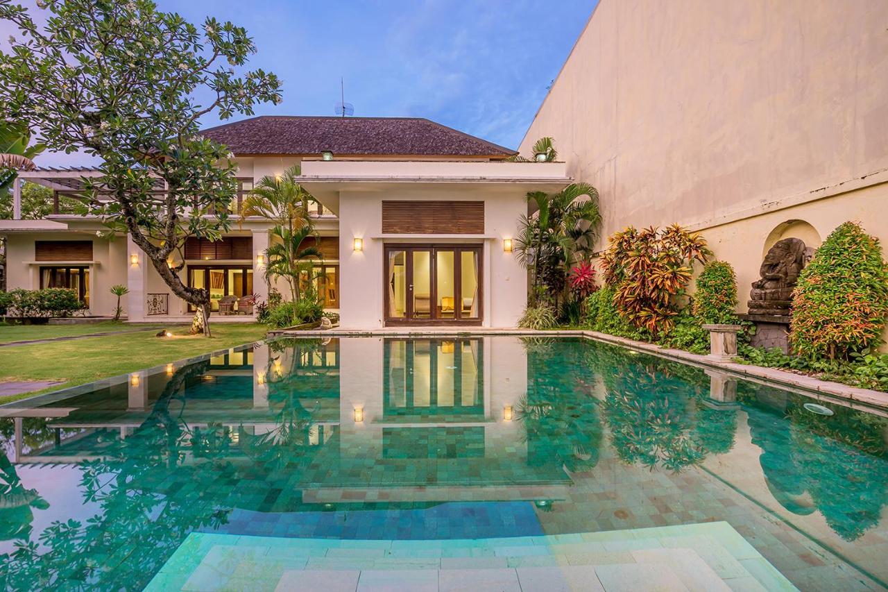 Bali Villa Lotus Seminyak Exterior foto
