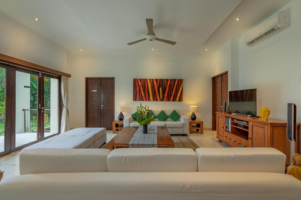 Bali Villa Lotus Seminyak Exterior foto