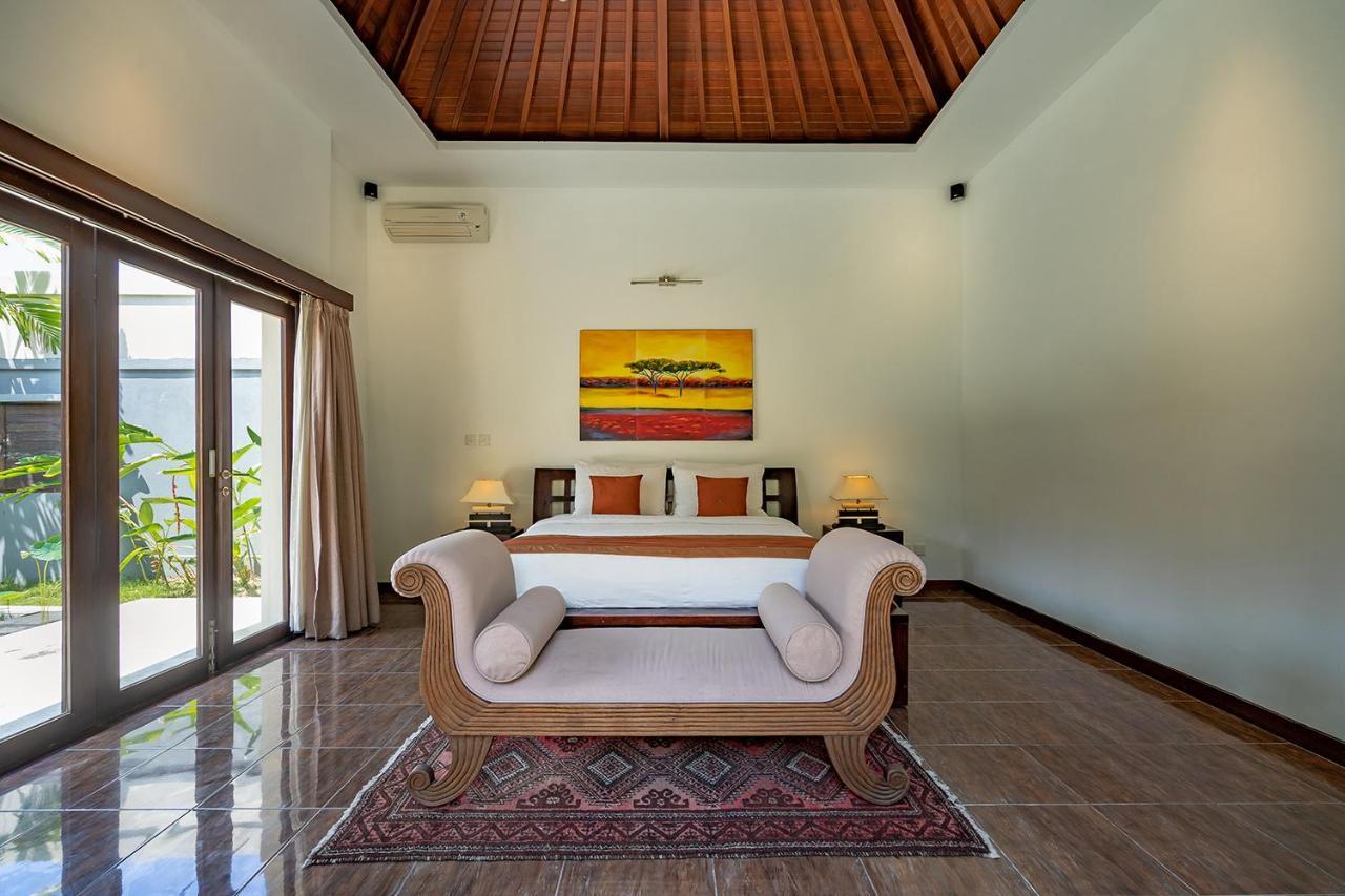 Bali Villa Lotus Seminyak Exterior foto