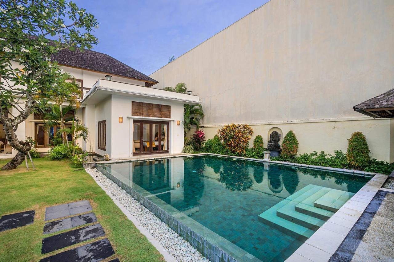 Bali Villa Lotus Seminyak Exterior foto
