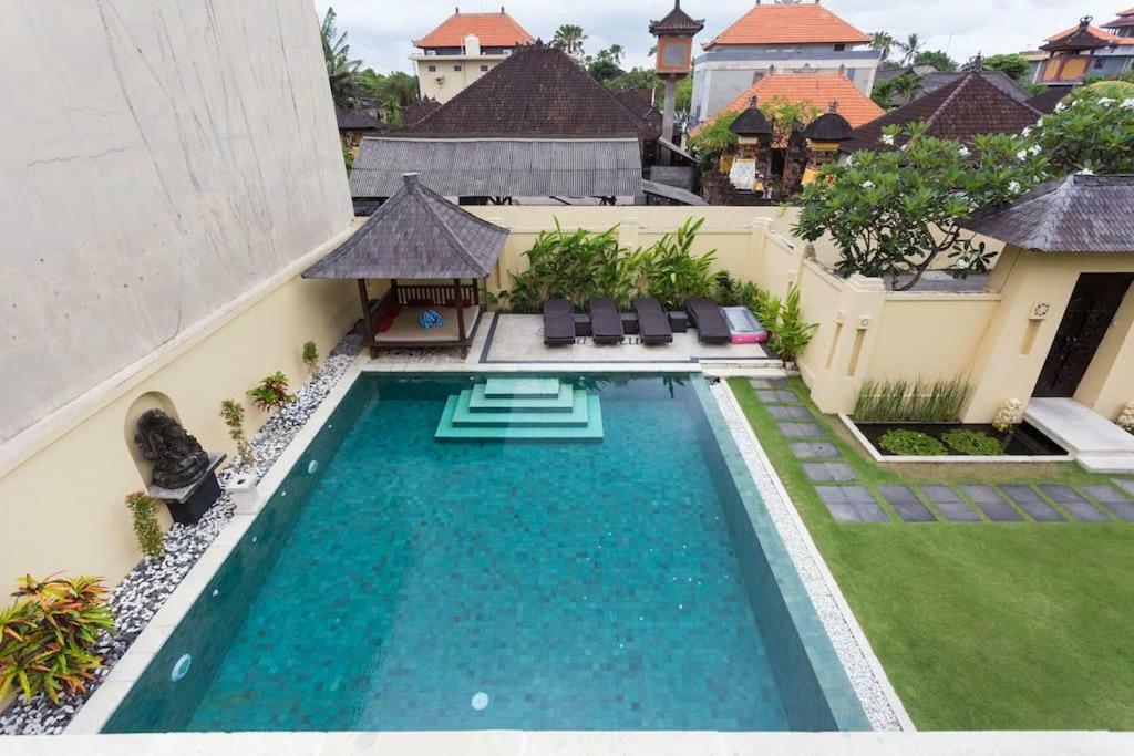 Bali Villa Lotus Seminyak Exterior foto